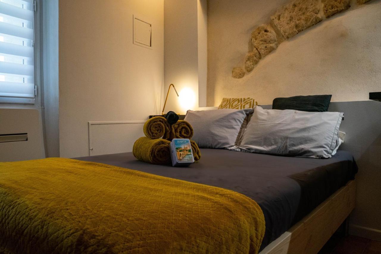 Appartement Au Coeur des Remparts à Avignon Extérieur photo